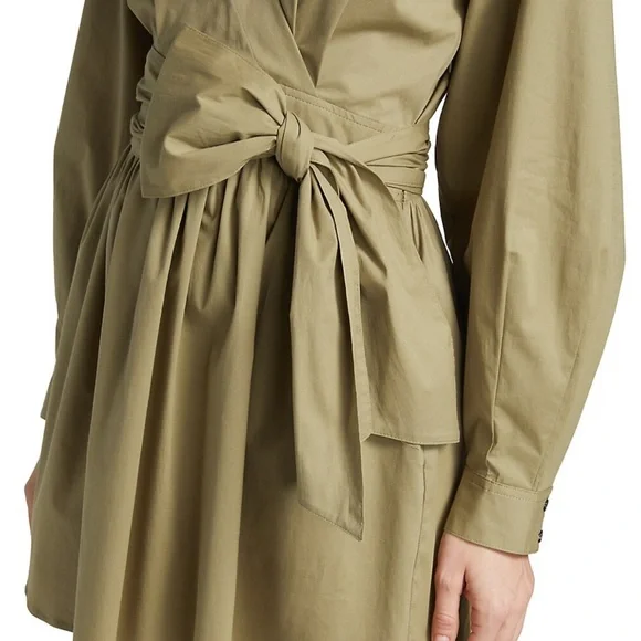 Bailey 44
Chanel Belted Wrap Shirtdress - Picture 4 of 4